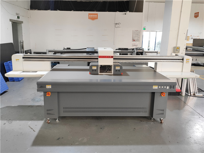 華弘uv打印機(jī)十年間應(yīng)用范圍越來(lái)越廣(圖1)